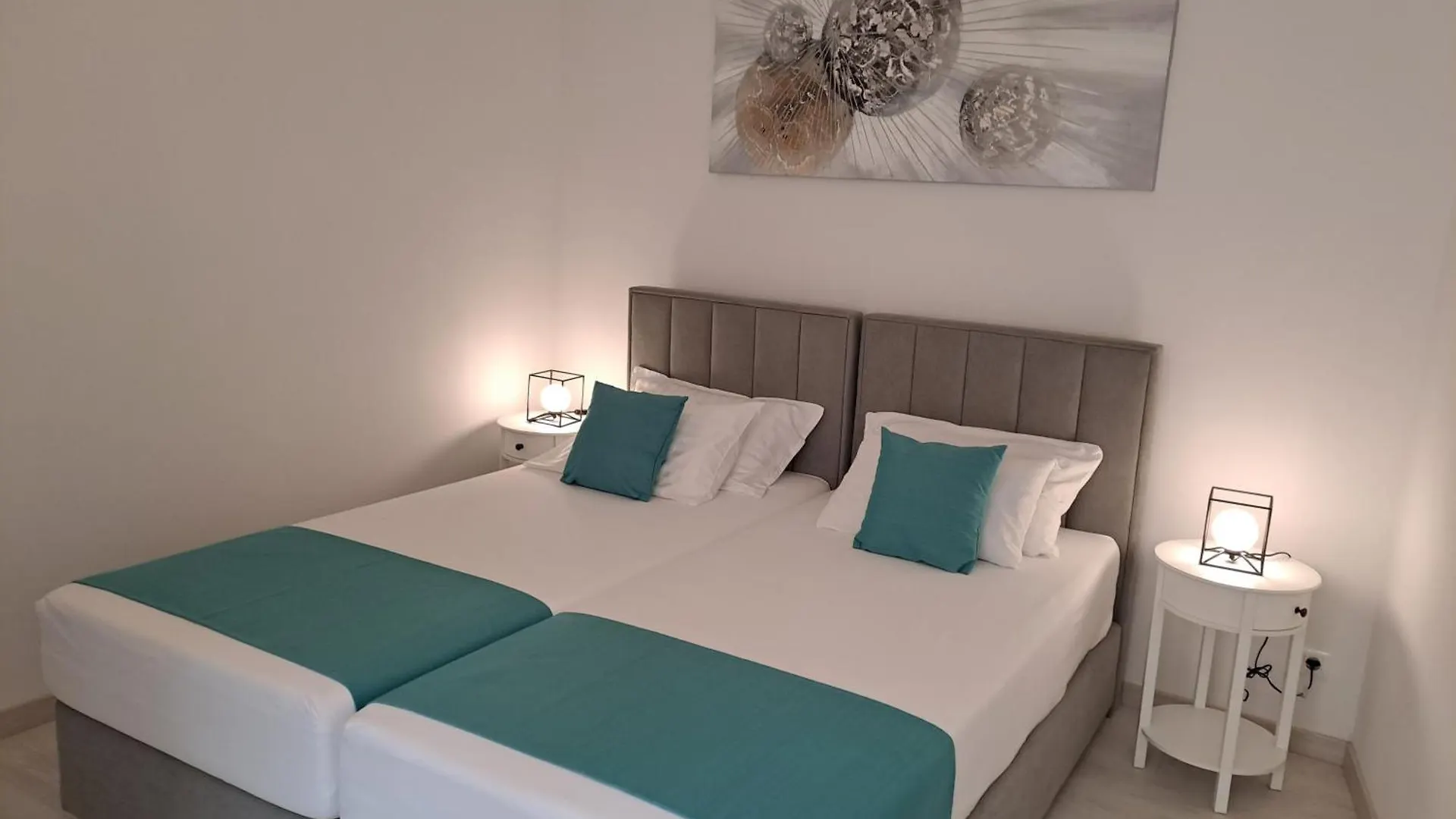 Pula Central Apartments 0*,